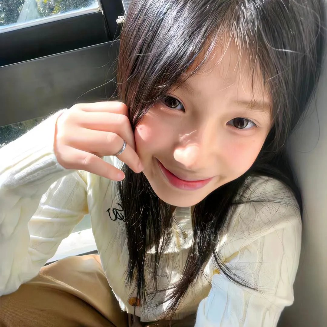 换节期海报